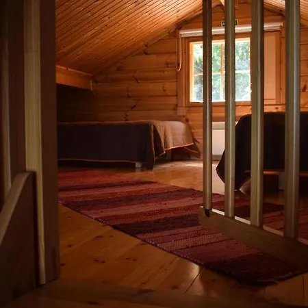 Puruvesi Villas, Riuttahovi * Hiukkajoki