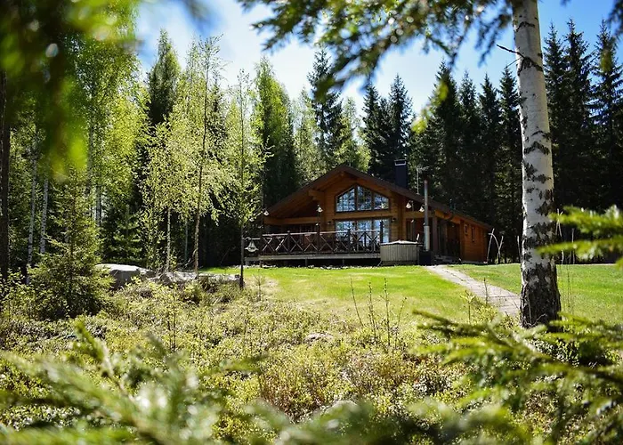 Puruvesi Villas, Riuttahovi